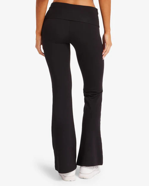 Calça Flare Confort